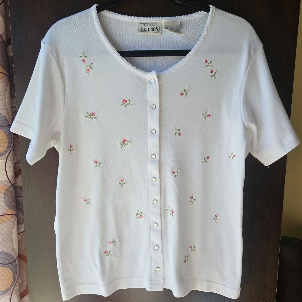Vintage Basic Editions White Floral Cardigan With Snaps